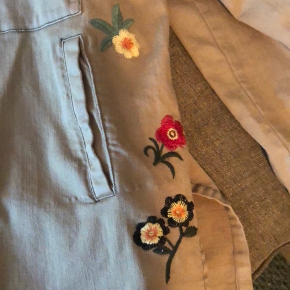 Vintage look heavy twill embroidered jacket - Picture 5 of 8